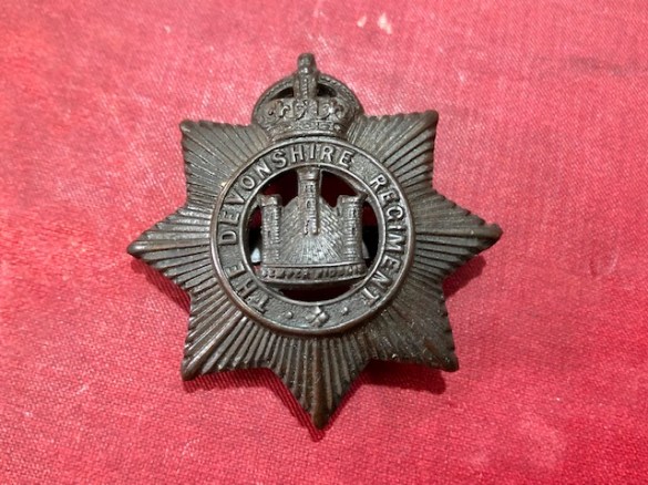 Devonshire Regiment Cap Badge 1